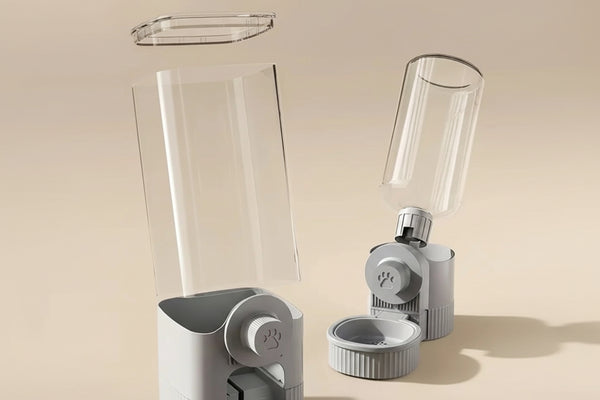 The Cage Butler: Automatic Gravity Dispenser For Small Pets