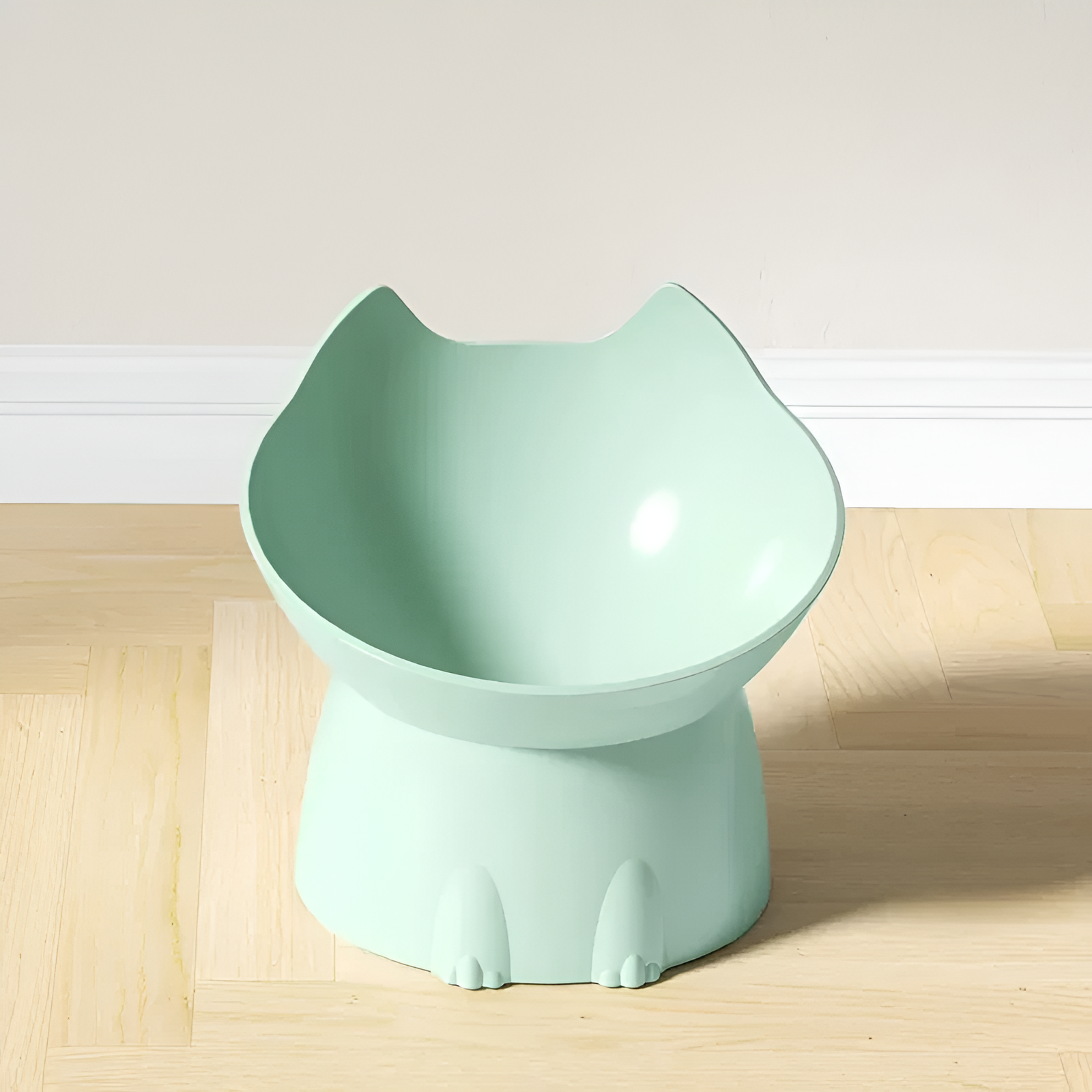 Cat-Shaped Elevated Food Bowl — Tilted Design for Neck & Whisker Comfort